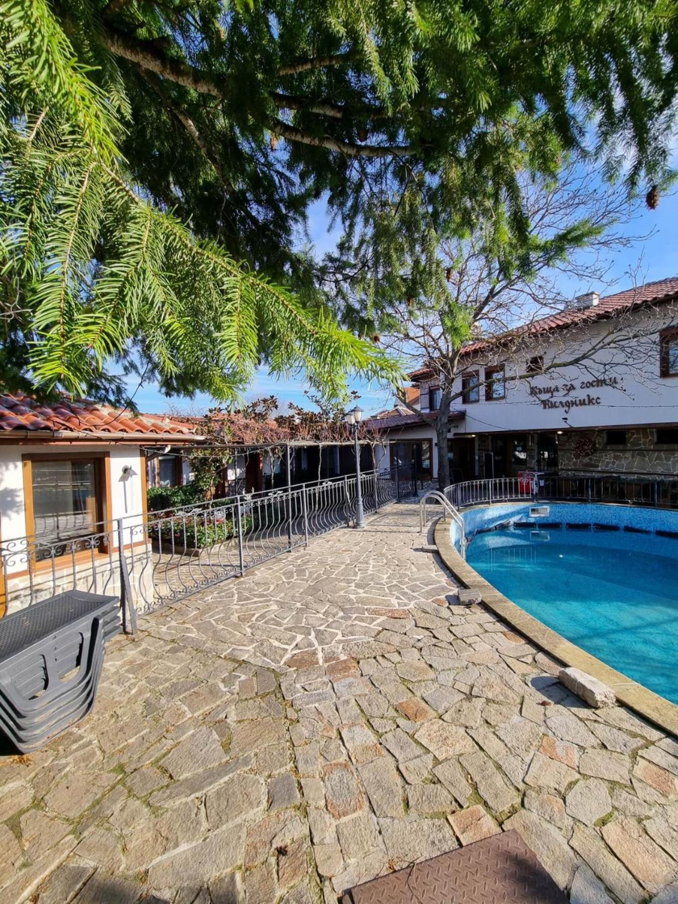 Къща За Гости Билдникс Malko Tŭrnovo エクステリア 写真